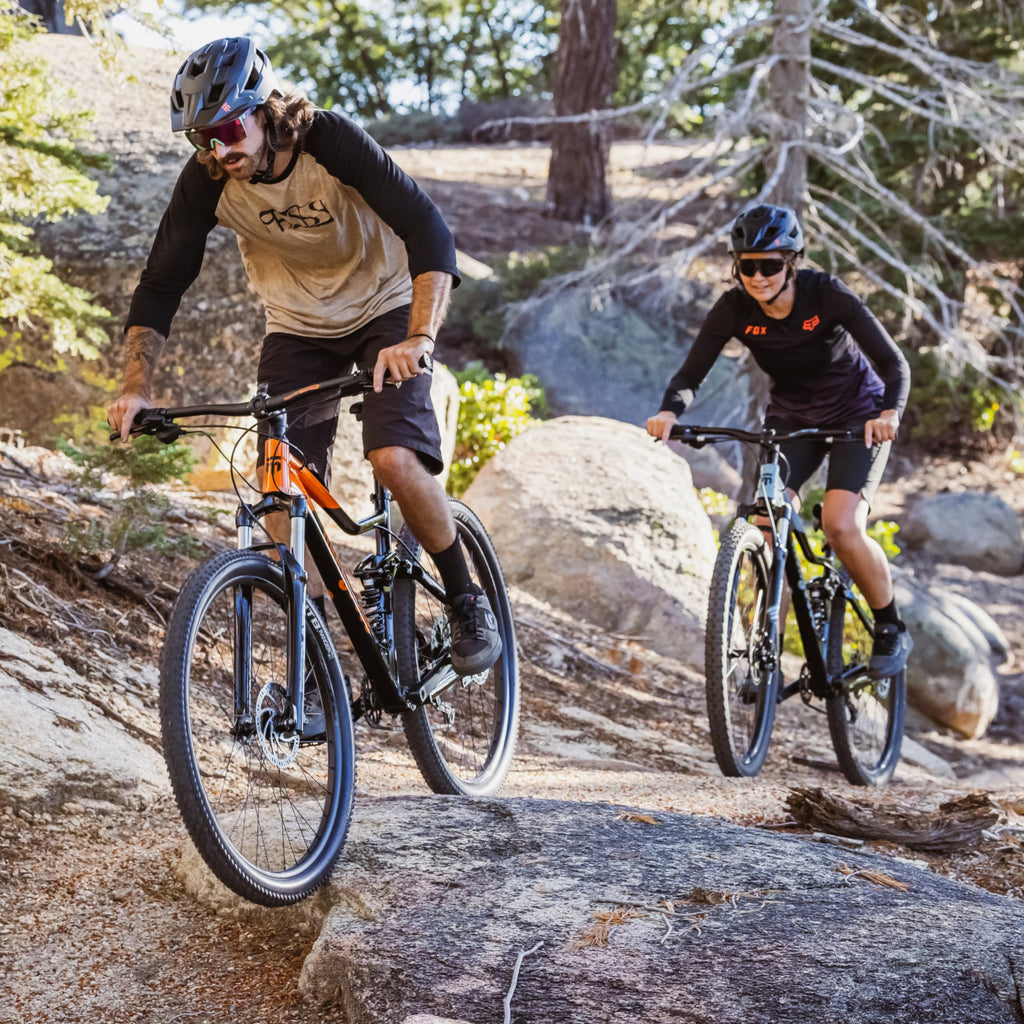 27.5-Inch Hardtail Mountain Bike With Disc Brakes